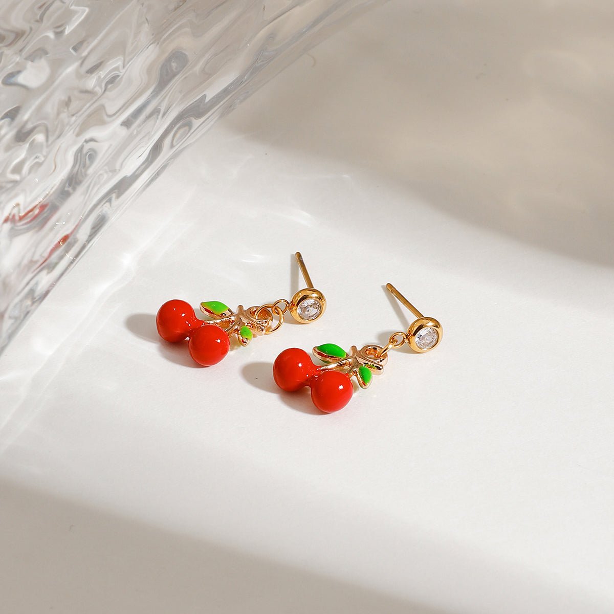Cherry pedant earring